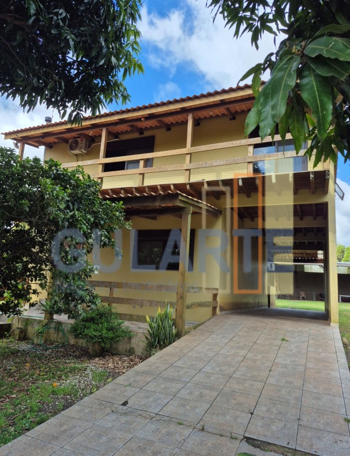 Casa à venda com 3 quartos, 250m² - Foto 2