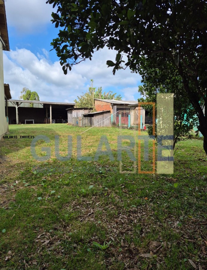 Casa à venda com 3 quartos, 250m² - Foto 3