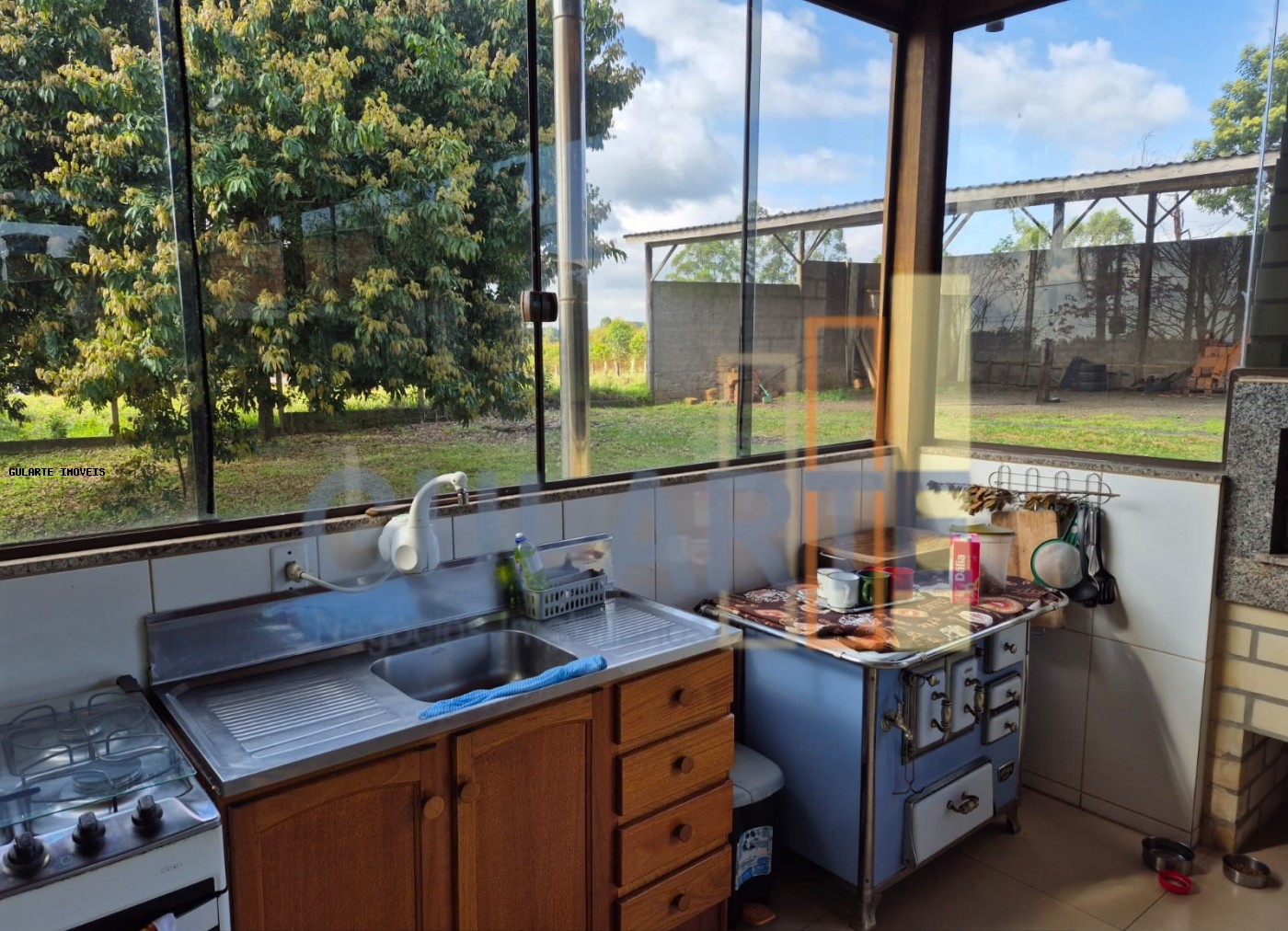 Casa à venda com 3 quartos, 250m² - Foto 5