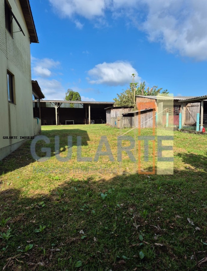 Casa à venda com 3 quartos, 250m² - Foto 4