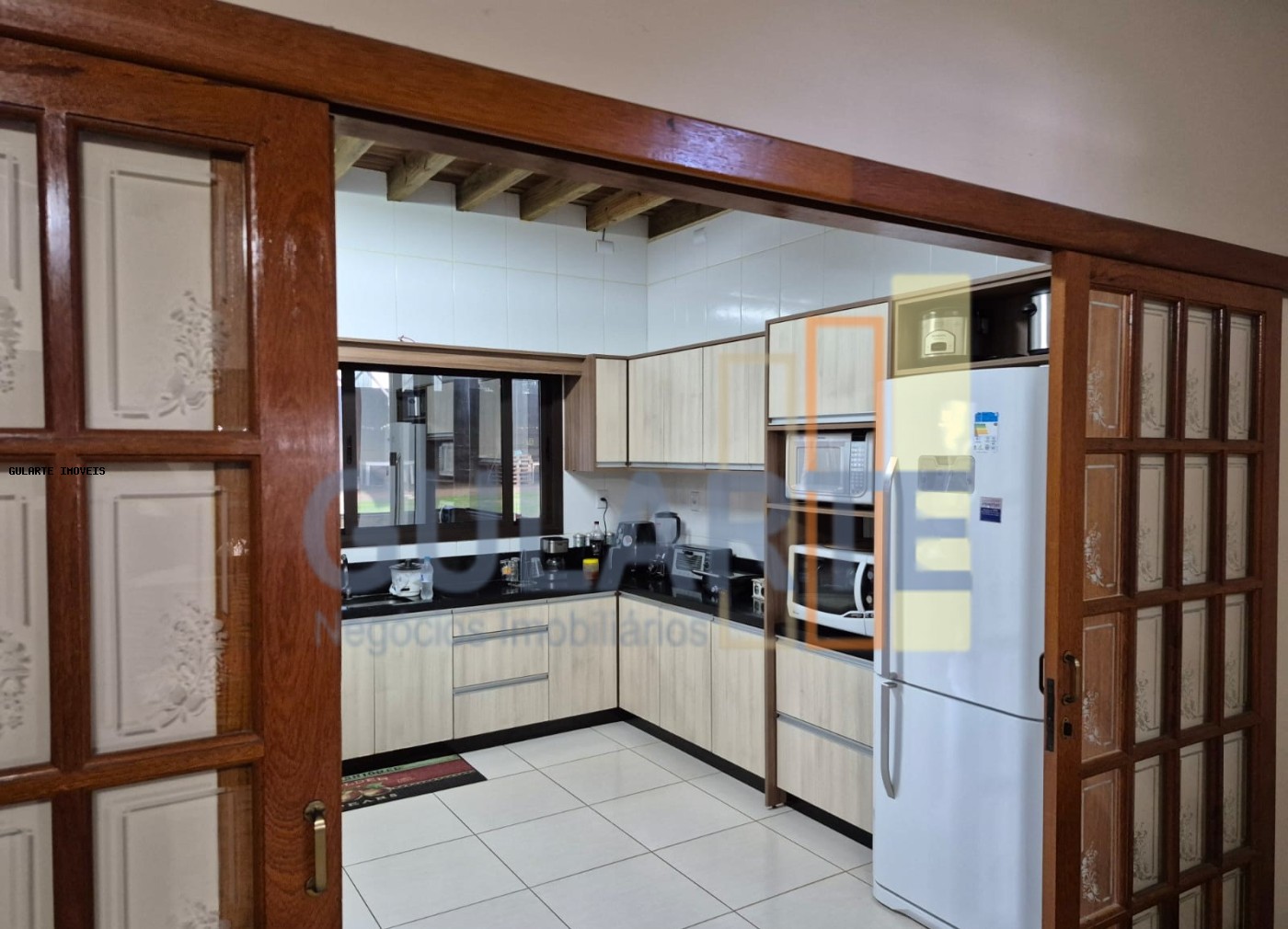 Casa à venda com 3 quartos, 250m² - Foto 16